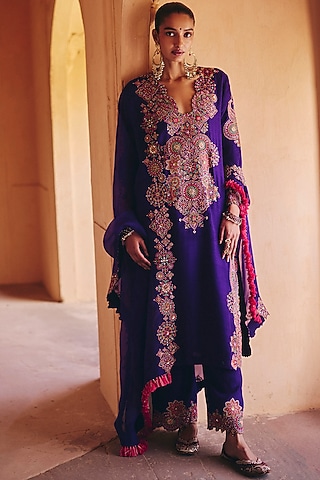 Purple Silk Zardosi Embroidered Kurta Set by Mrunalini Rao