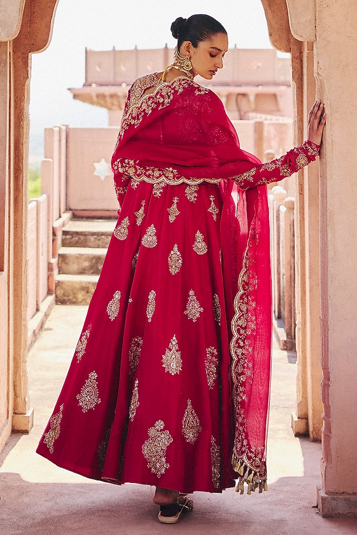 Red Silk Zardosi Embroidered Bridal Anarkali Set by Mrunalini Rao at Pernia's Pop Up Shop