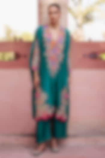 Rama Green Silk Zardosi Embroidered Kurta Set by Mrunalini Rao at Pernia's Pop Up Shop