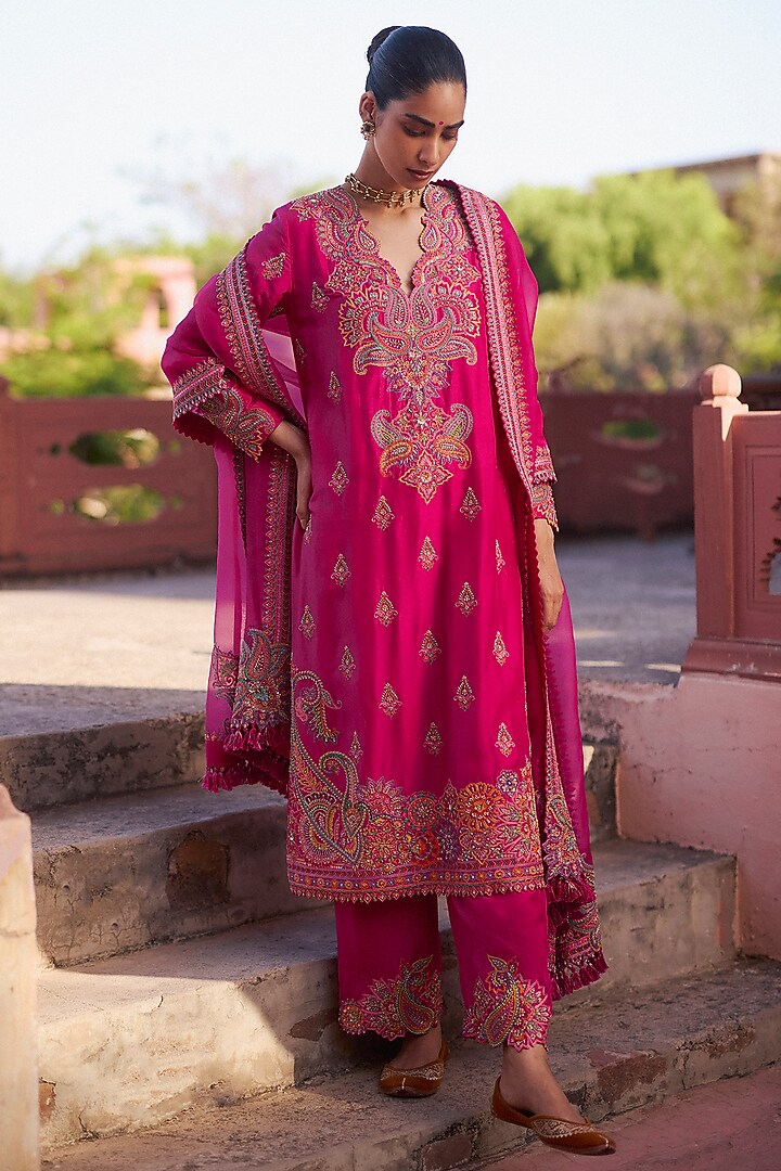 Fuschia Pink Silk Zardosi Embroidered Kurta Set by Mrunalini Rao at Pernia's Pop Up Shop