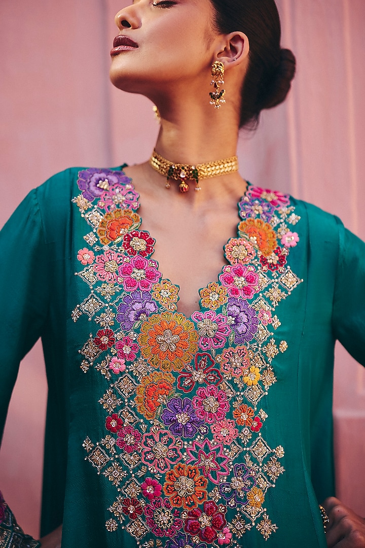 Rama Green Silk Zardosi Embroidered A-line Kurta Set by Mrunalini Rao at Pernia's Pop Up Shop