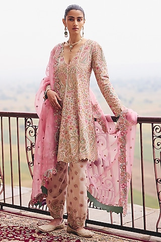 Ivory Silk Zardosi Embroidered Kalidar Kurta Set by Mrunalini Rao