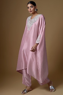 product-color-Maroon