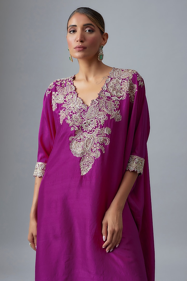 Magenta Pink Silk Zardosi & Pearl Hand Embroidered Kaftan Set by Mrunalini Rao at Pernia's Pop Up Shop