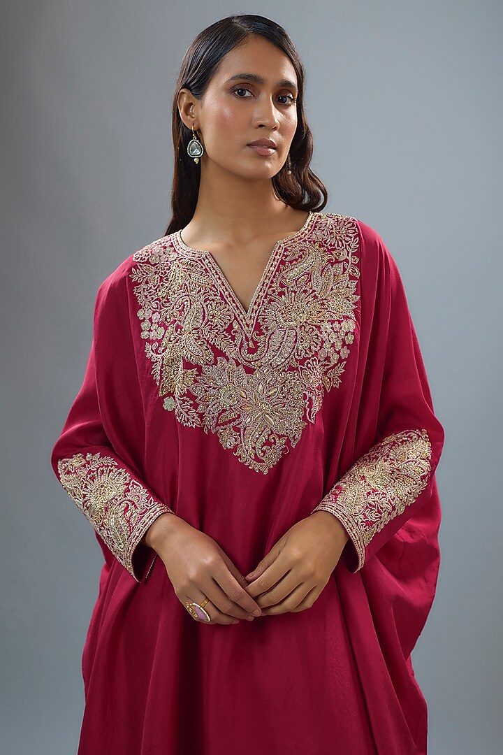 Red Pure Silk Pearl Hand Embroidered Kurta Set by Mrunalini Rao at Pernia's Pop Up Shop