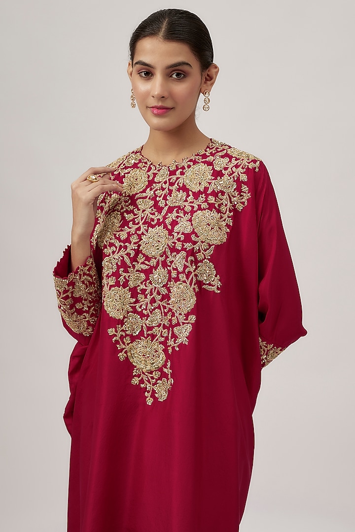 Red Pure Silk Zardosi & Pearl Embroidered Kurta Set by Mrunalini Rao at Pernia's Pop Up Shop