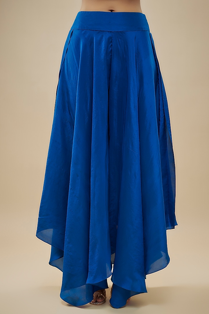 Royal Blue Pure Silk Pearl Hand Embroidered One-Shoulder Kaftan Set by Mrunalini Rao at Pernia's Pop Up Shop