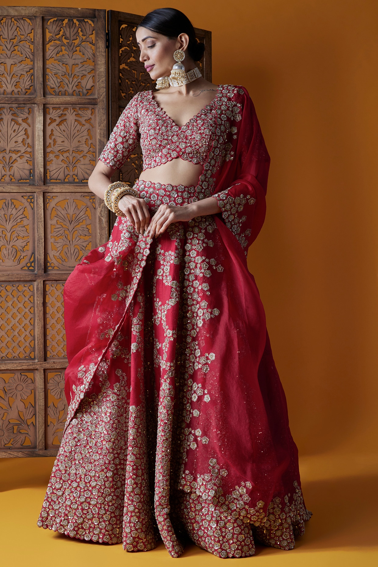 Net Red Color Semi-Stitched Wedding Wear Lehenga, Size: 44 at Rs 2550 in  Surat