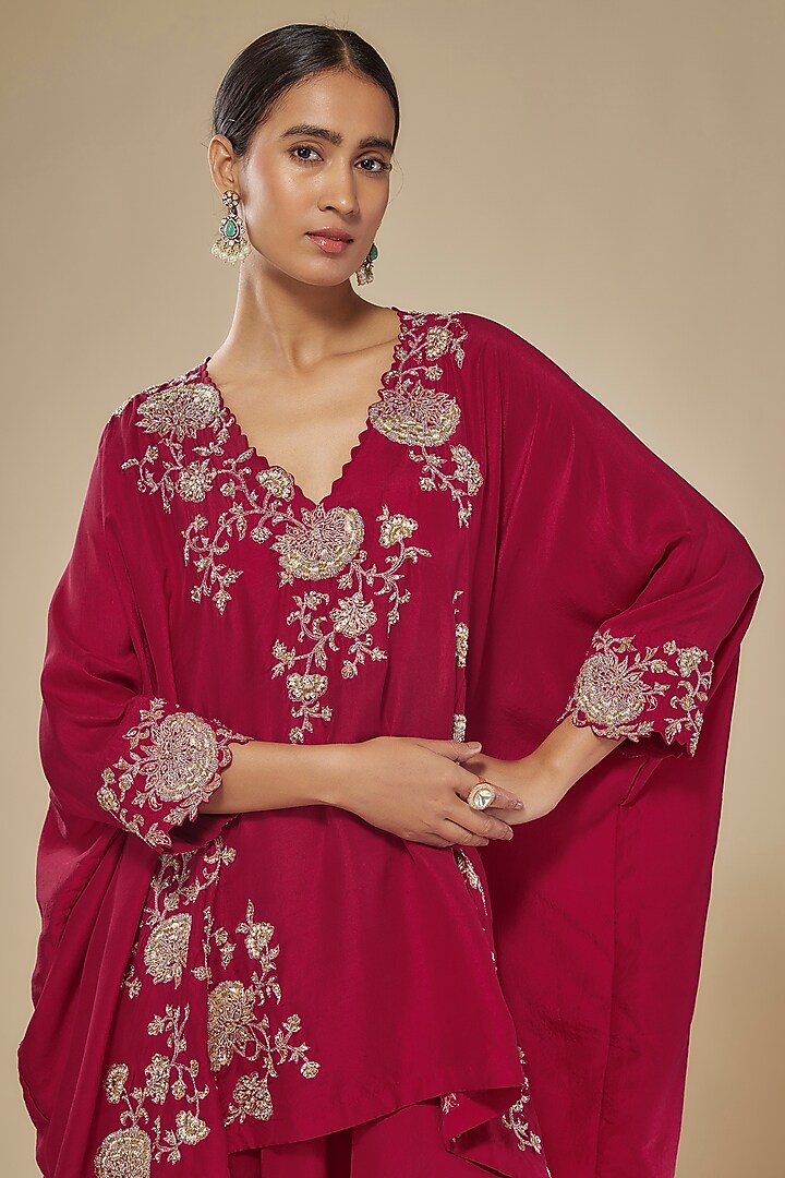 Red Silk Zardosi Embroidered Kurta Set by Mrunalini Rao at Pernia's Pop Up Shop