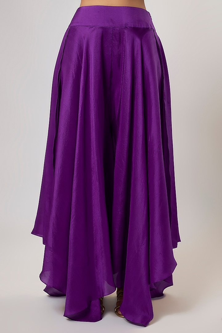 Purple Pure Silk Zardosi & Resham Embroidered Kurta Set by Mrunalini Rao at Pernia's Pop Up Shop