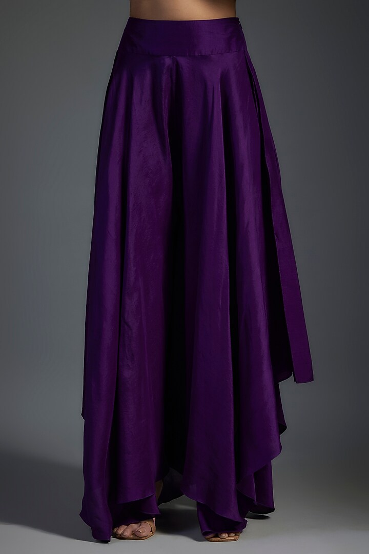 Purple Pure Silk Resham & Zardosi Hand Embroidered Kurta Set by Mrunalini Rao at Pernia's Pop Up Shop