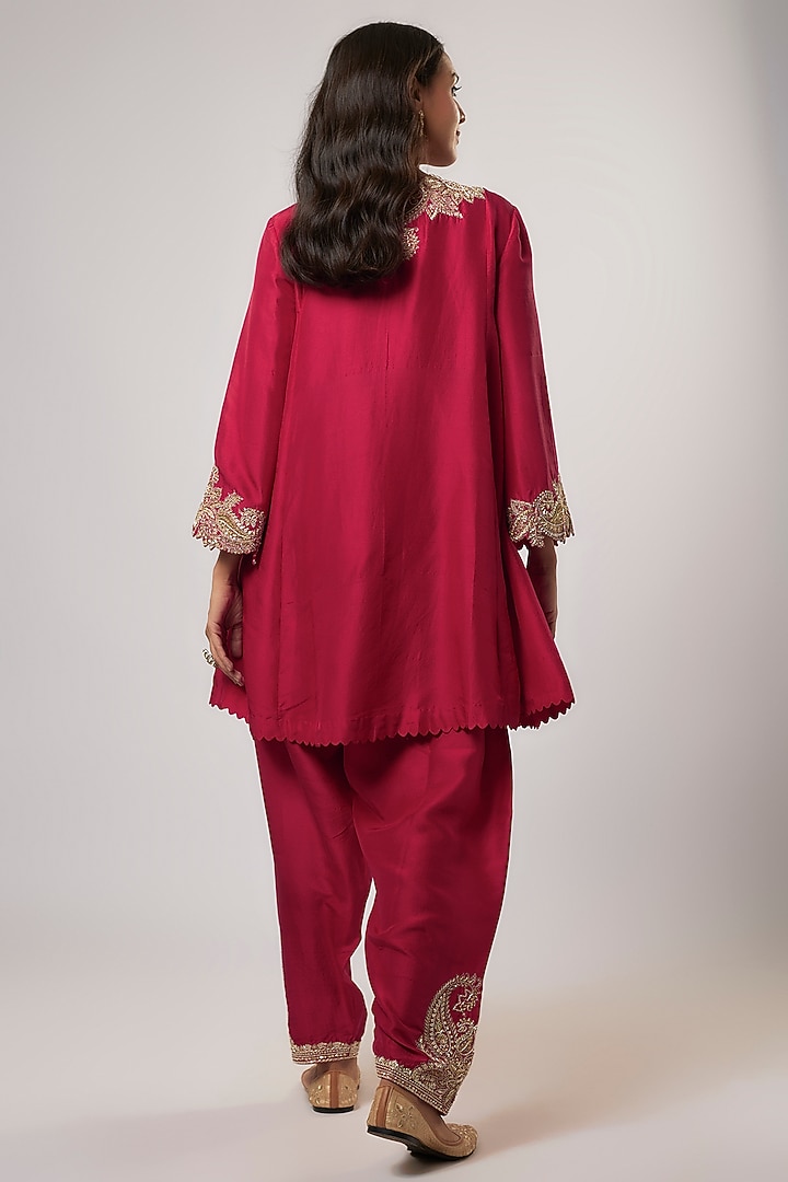 Red Pure Silk Zardosi Embroidered A-line Kurta Set by Mrunalini Rao at Pernia's Pop Up Shop