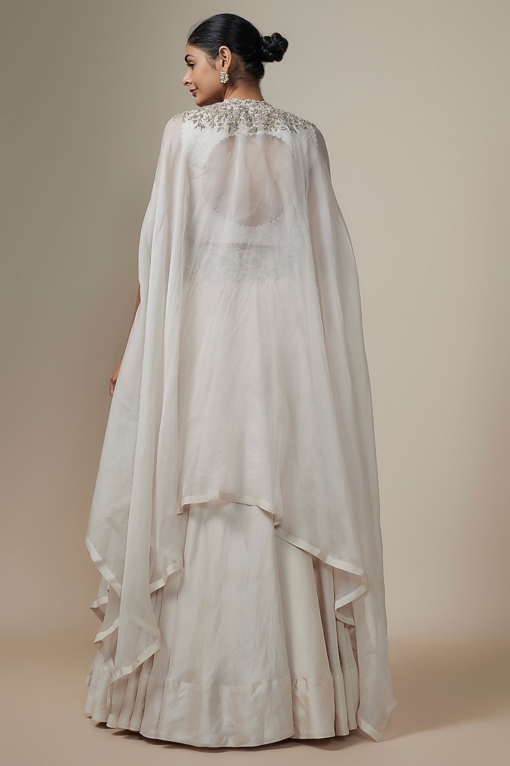 Ivory Organza Zardosi Embroidered Cape Set by Mrunalini Rao at Pernia's Pop Up Shop