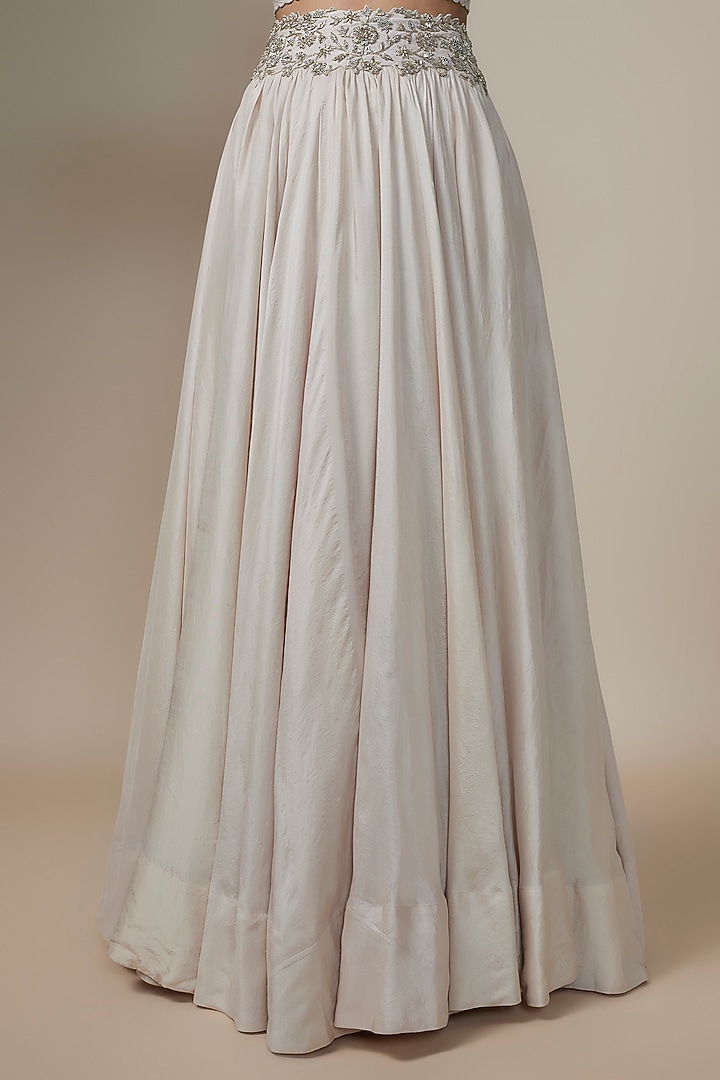 Ivory Organza Zardosi Embroidered Cape Set by Mrunalini Rao at Pernia's Pop Up Shop