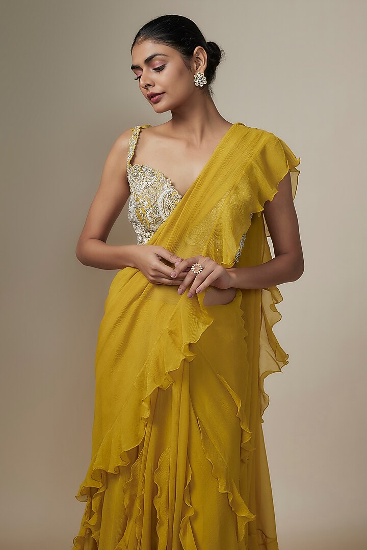 Yellow Chiffon Ruffled Reception Saree Set by Mrunalini Rao at Pernia's Pop Up Shop