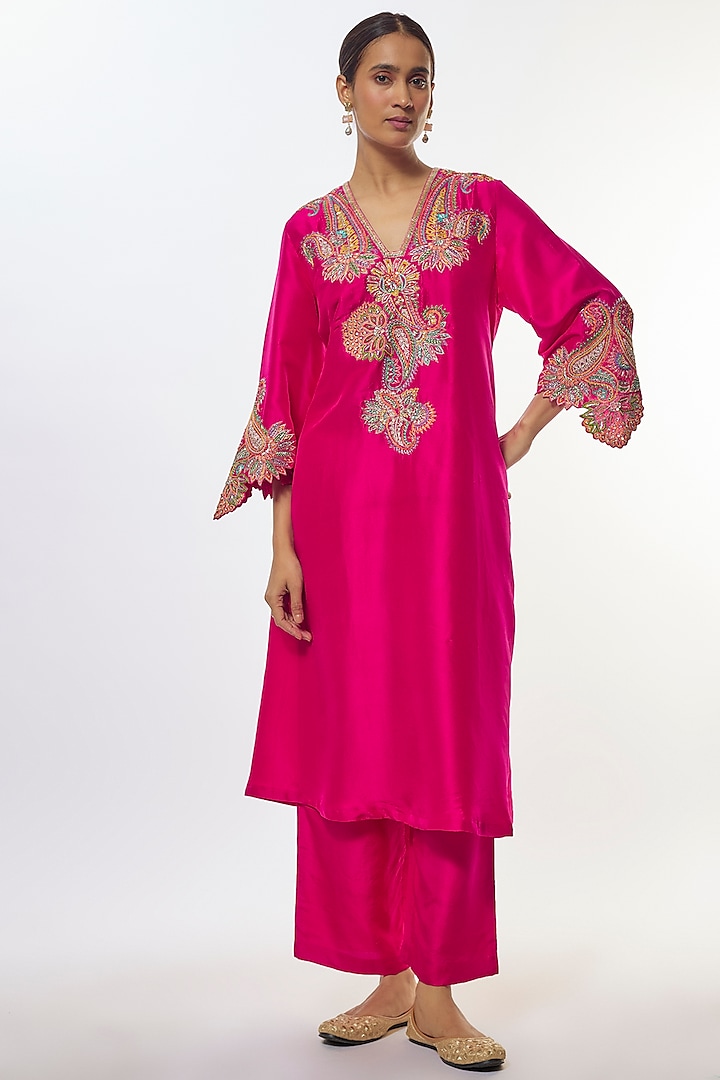 Hot Pink Pure Silk Resham Hand Embroidered Kurta Set by Mrunalini Rao at Pernia's Pop Up Shop