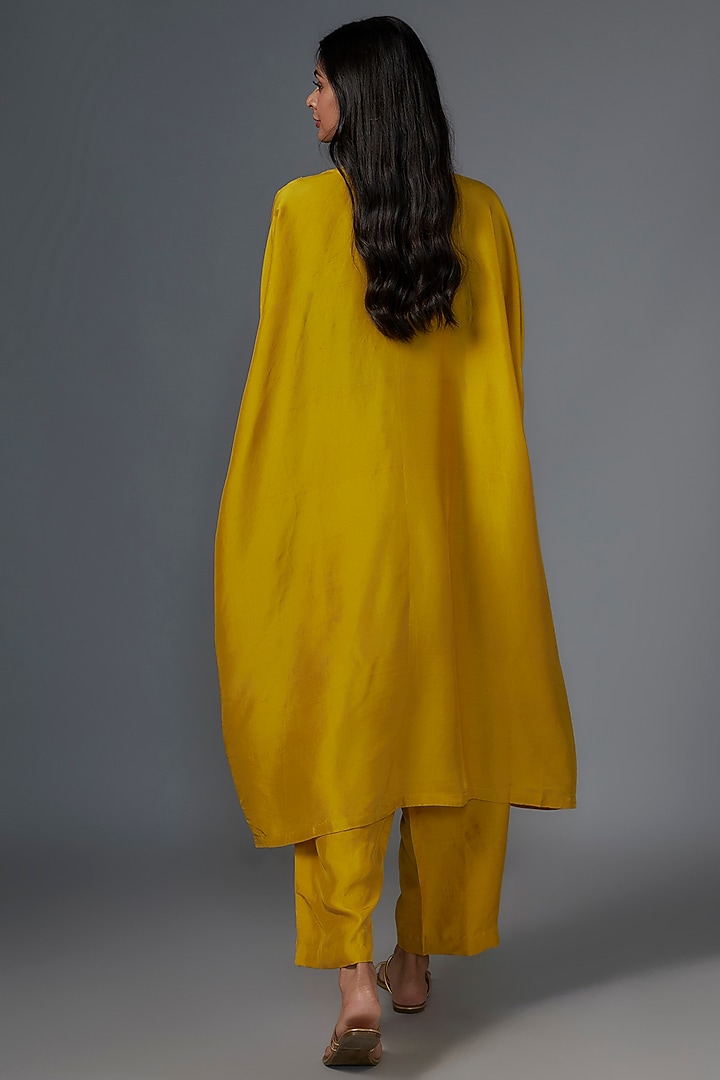 Mustard Yellow Pure Silk Pearl & Zardosi Embroidered Kurta Set by Mrunalini Rao at Pernia's Pop Up Shop