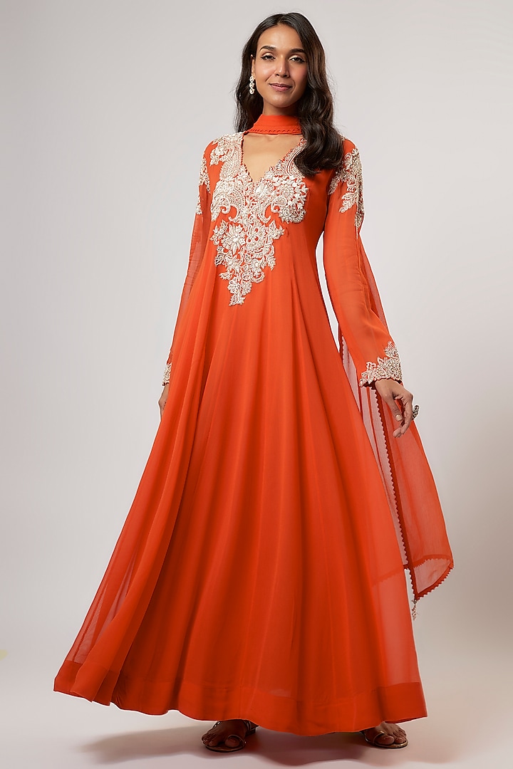 Orange Georgette Resham & Zardosi Embroidered Anarkali Set by Mrunalini Rao at Pernia's Pop Up Shop