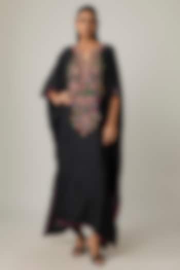 Black Silk Resham & Zardosi Embroidered Kaftan by Mrunalini Rao at Pernia's Pop Up Shop