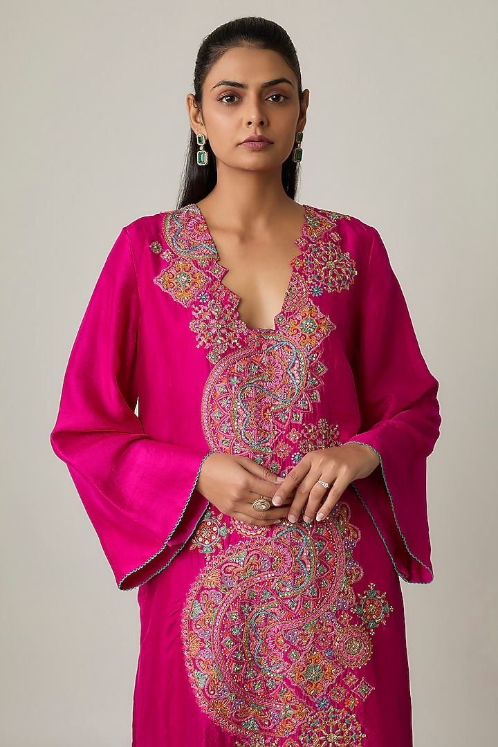 Fuchsia Silk Zardosi & Pearl Embroidered Kurta Set by Mrunalini Rao at Pernia's Pop Up Shop