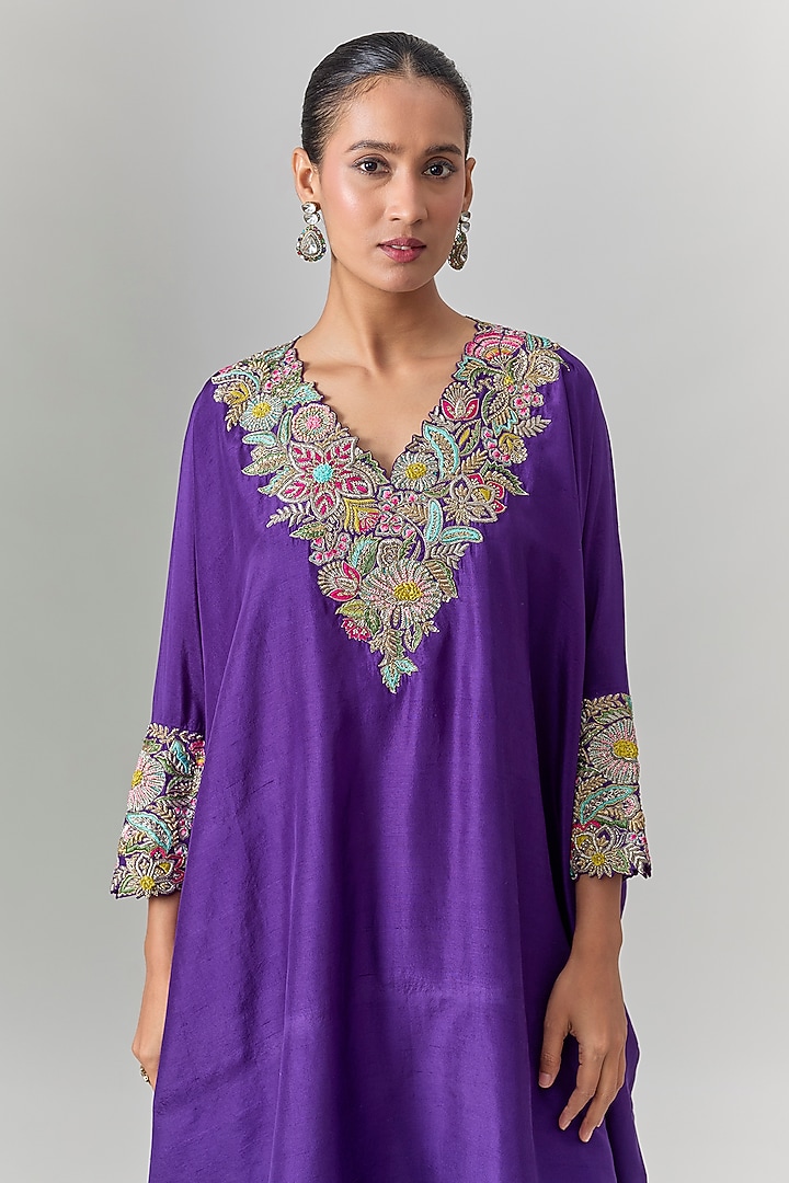 Purple Silk Zardosi Embroidered Kurta Set by Mrunalini Rao at Pernia's Pop Up Shop