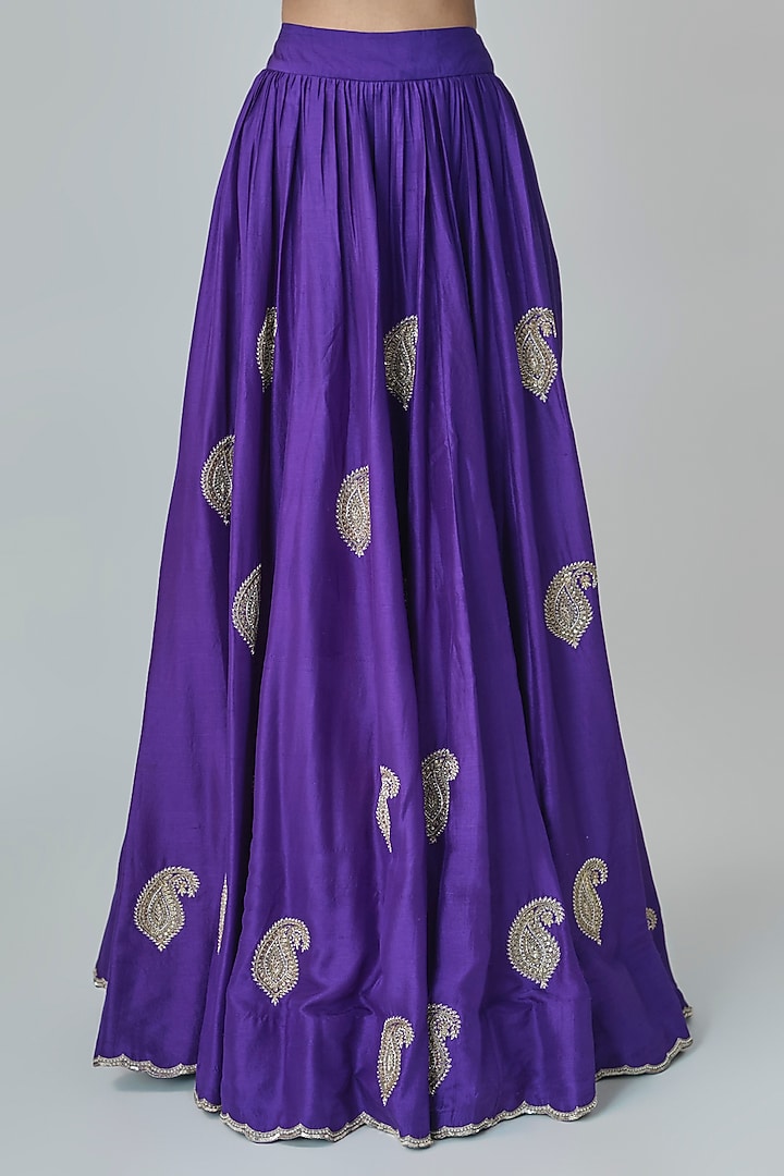 Purple Raw Silk Zardosi Embroidered Bridal Lehenga Set by Mrunalini Rao at Pernia's Pop Up Shop