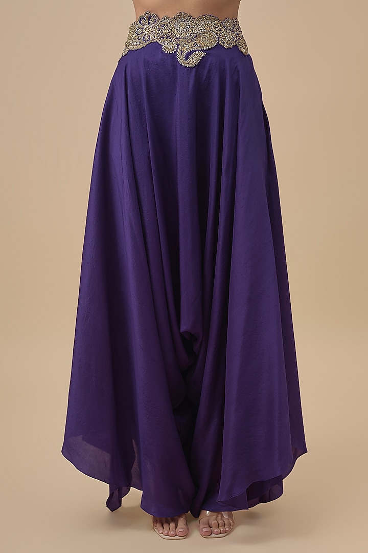 Purple Organza Zardosi Embroidered Cape Set by Mrunalini Rao at Pernia's Pop Up Shop