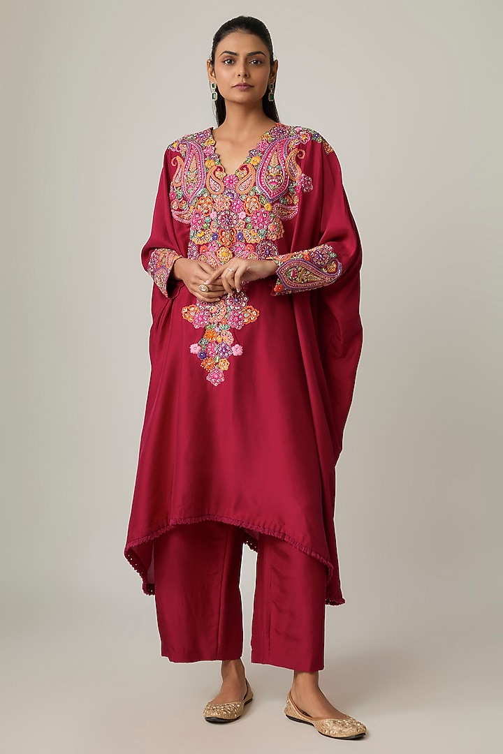 Maroon Silk Paisley & Floral Embroidered Kaftan Set by Mrunalini Rao at Pernia's Pop Up Shop