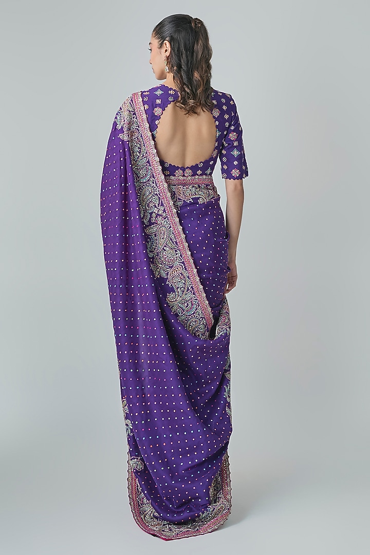 Purple Silk Bandhani Printed Bridal Saree Set by Mrunalini Rao at Pernia's Pop Up Shop