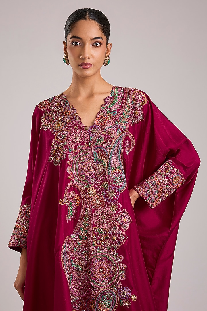 Maroon Silk Resham Embroidered Kaftan Set by Mrunalini Rao at Pernia's Pop Up Shop