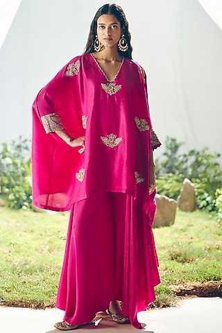 Fuchsia Pink Silk Pearl Hand Embroidered Short Kurta Set by Mrunalini Rao