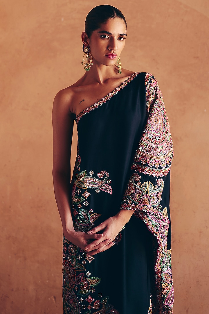 Black Silk Resham & Zardosi Embroidered One-Shoulder Kaftan by Mrunalini Rao at Pernia's Pop Up Shop
