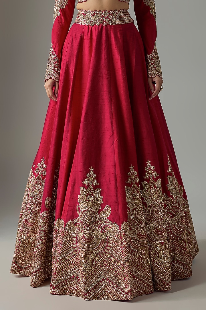 Red Raw Silk Zardosi Embroidered Bridal Lehenga Set by Mrunalini Rao at Pernia's Pop Up Shop