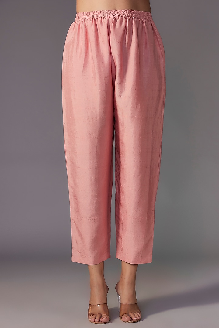 Peach Pure Silk Zardosi Embroidered Kaftan Set by Mrunalini Rao at Pernia's Pop Up Shop