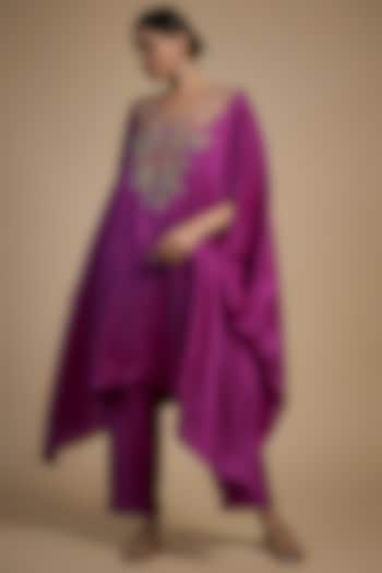 Magenta Pink Paisley Zardosi Embroidered Kaftan Set by Mrunalini Rao at Pernia's Pop Up Shop