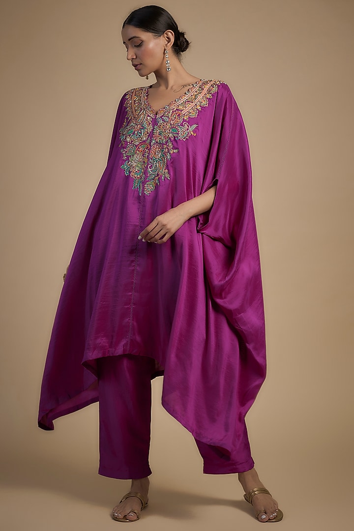 Magenta Pink Paisley Zardosi Embroidered Kaftan Set by Mrunalini Rao at Pernia's Pop Up Shop