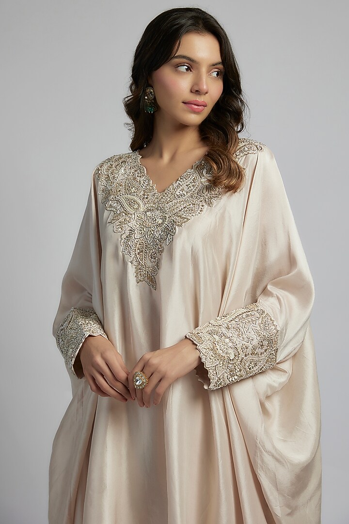 Off-White Paisley Zardosi Embroidered Kaftan Set by Mrunalini Rao at Pernia's Pop Up Shop