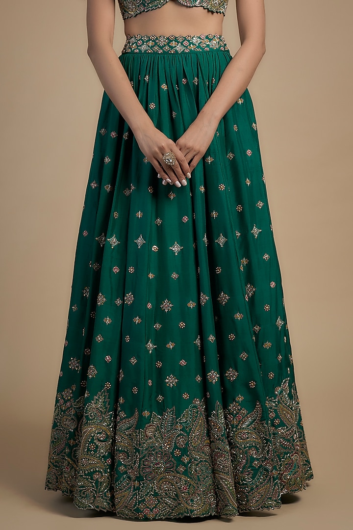 Rama Green Pure Silk Resham & Zardosi Embroidered Bridal Lehenga Set by Mrunalini Rao at Pernia's Pop Up Shop