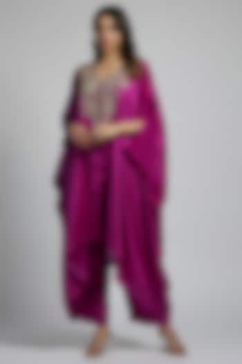 Magenta Pink Paisley Zardosi Embroidered Kaftan Set by Mrunalini Rao at Pernia's Pop Up Shop