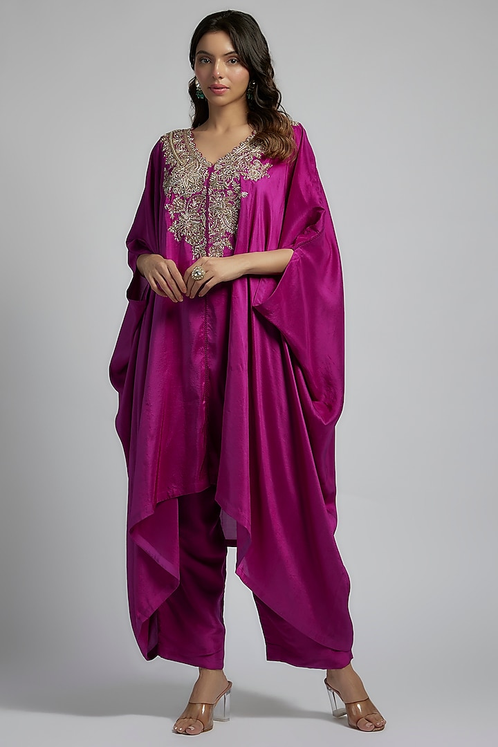 Magenta Pink Paisley Zardosi Embroidered Kaftan Set by Mrunalini Rao at Pernia's Pop Up Shop