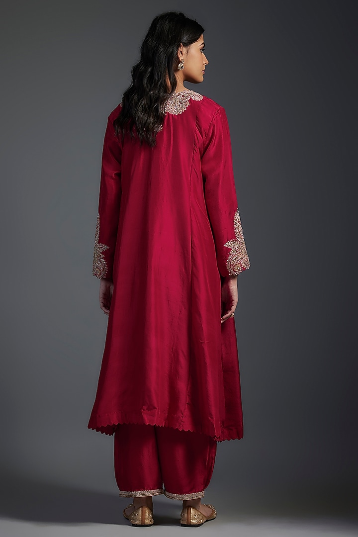 Red Silk Floral Hand Embroidered Panelled A-Line Kurta Set by Mrunalini Rao at Pernia's Pop Up Shop