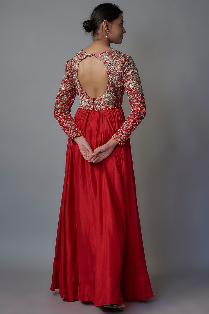 Red Pure Silk Zardosi Hand Embroidered Bridal Anarkali Set by Mrunalini Rao at Pernia's Pop Up Shop