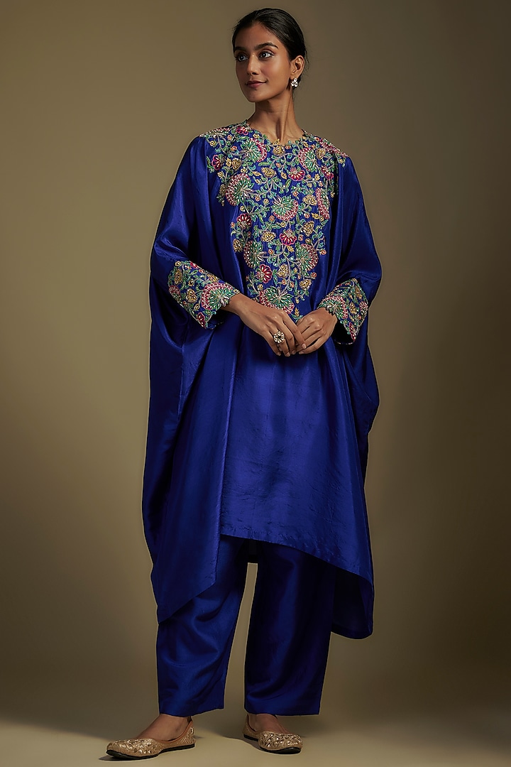 Royal Blue Pure Silk Zardosi Hand Embroidered Kurta Set by Mrunalini Rao at Pernia's Pop Up Shop