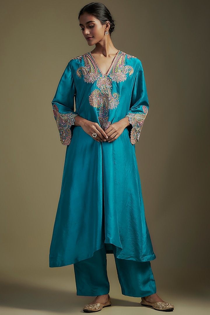 Ananda Blue Pure Silk Zardosi Embroidered Kurta Set by Mrunalini Rao at Pernia's Pop Up Shop