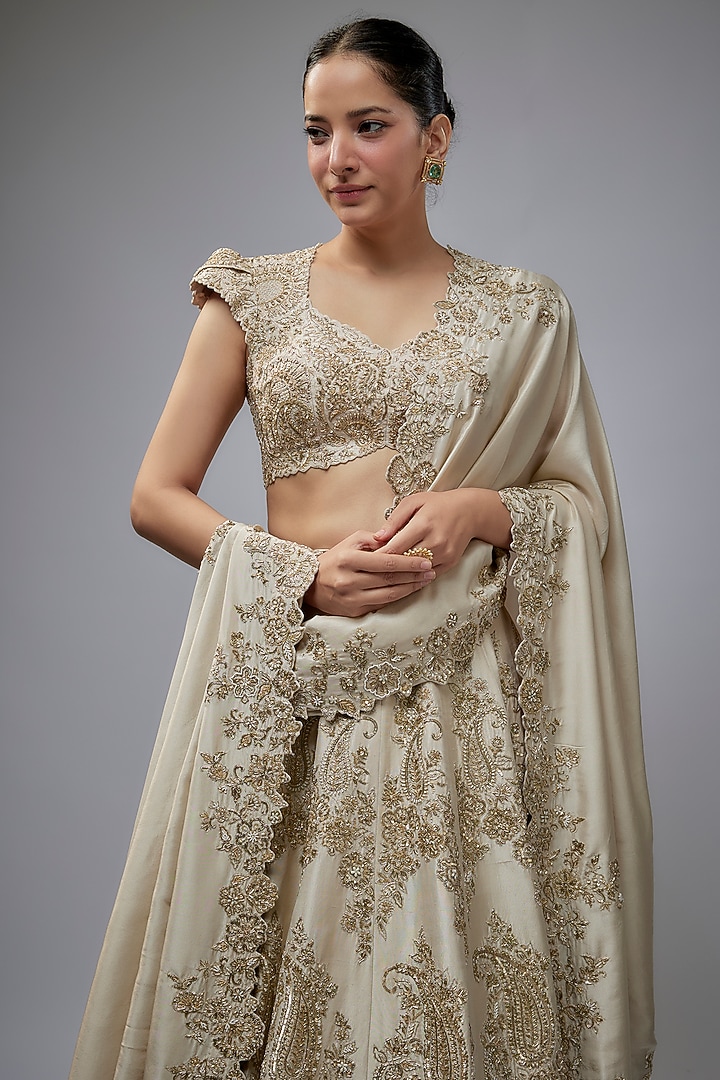 Ivory Pure Silk Hand Embroidered Bridal Lehenga Set by Mrunalini Rao at Pernia's Pop Up Shop