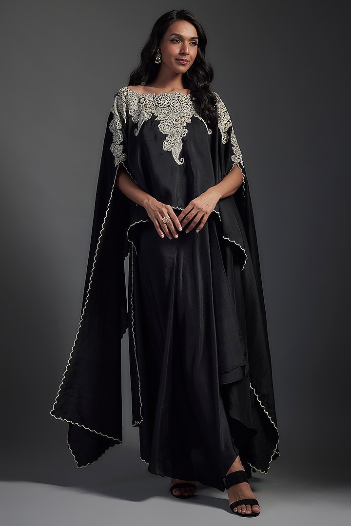 Black Pure Silk Resham & Zardosi Hand Embroidered Cape Set by Mrunalini Rao at Pernia's Pop Up Shop