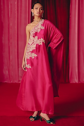 Fuchsia Pink Pure Silk Resham Hand Embroidered One-Shoulder Kaftan by Mrunalini Rao