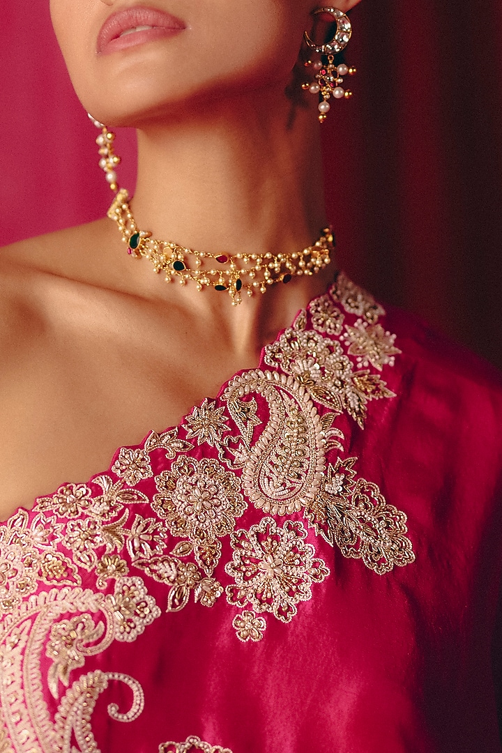 Fuchsia Pink Pure Silk Resham Hand Embroidered One-Shoulder Kaftan by Mrunalini Rao at Pernia's Pop Up Shop