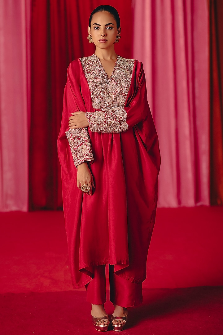 Red Pure Silk Pearl & Zardosi Hand Embroidered Kurta Set by Mrunalini Rao at Pernia's Pop Up Shop