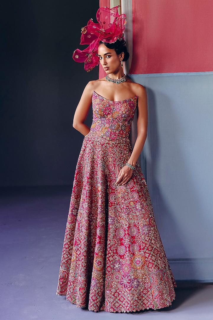 Red Raw Silk Geometric Motif Embroidered Bridal Lehenga Set by Mrunalini Rao at Pernia's Pop Up Shop